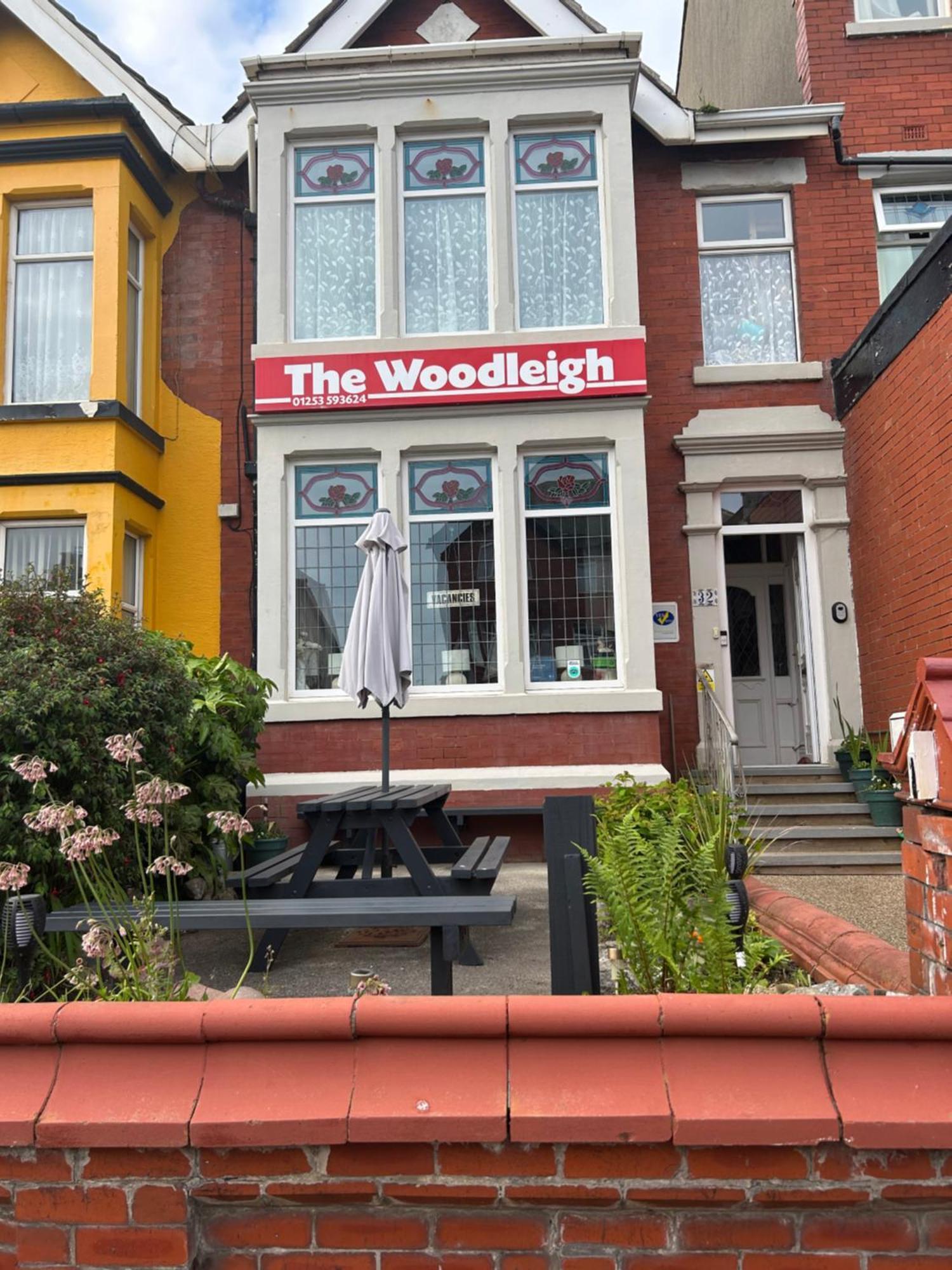 The Woodleigh Family Hotel 블랙풀 외부 사진